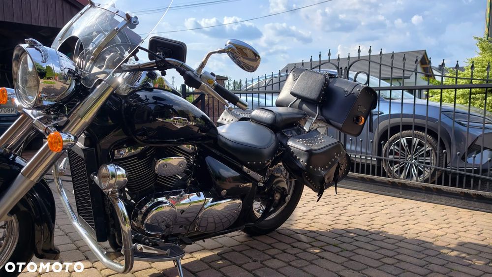 Suzuki Intruder - 5