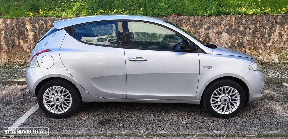 Lancia Ypsilon 1.2 S&S Gold - 8