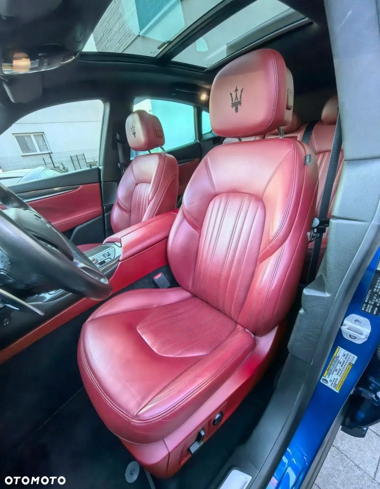 Maserati Levante S Q4 - 17