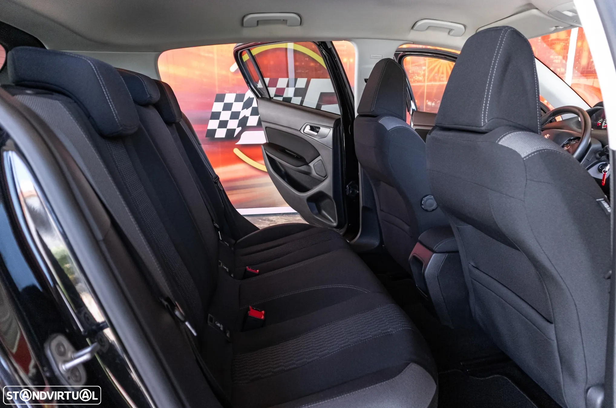 Peugeot 308 1.6 BlueHDi Style - 20