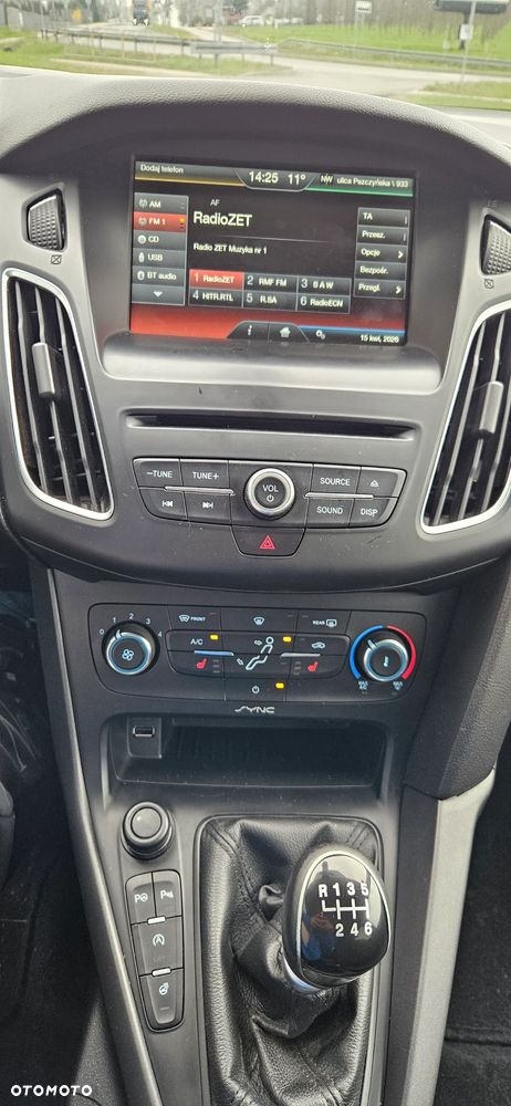 Ford Focus 1.6 TDCi DPF Start-Stopp-System SYNC Edition - 15