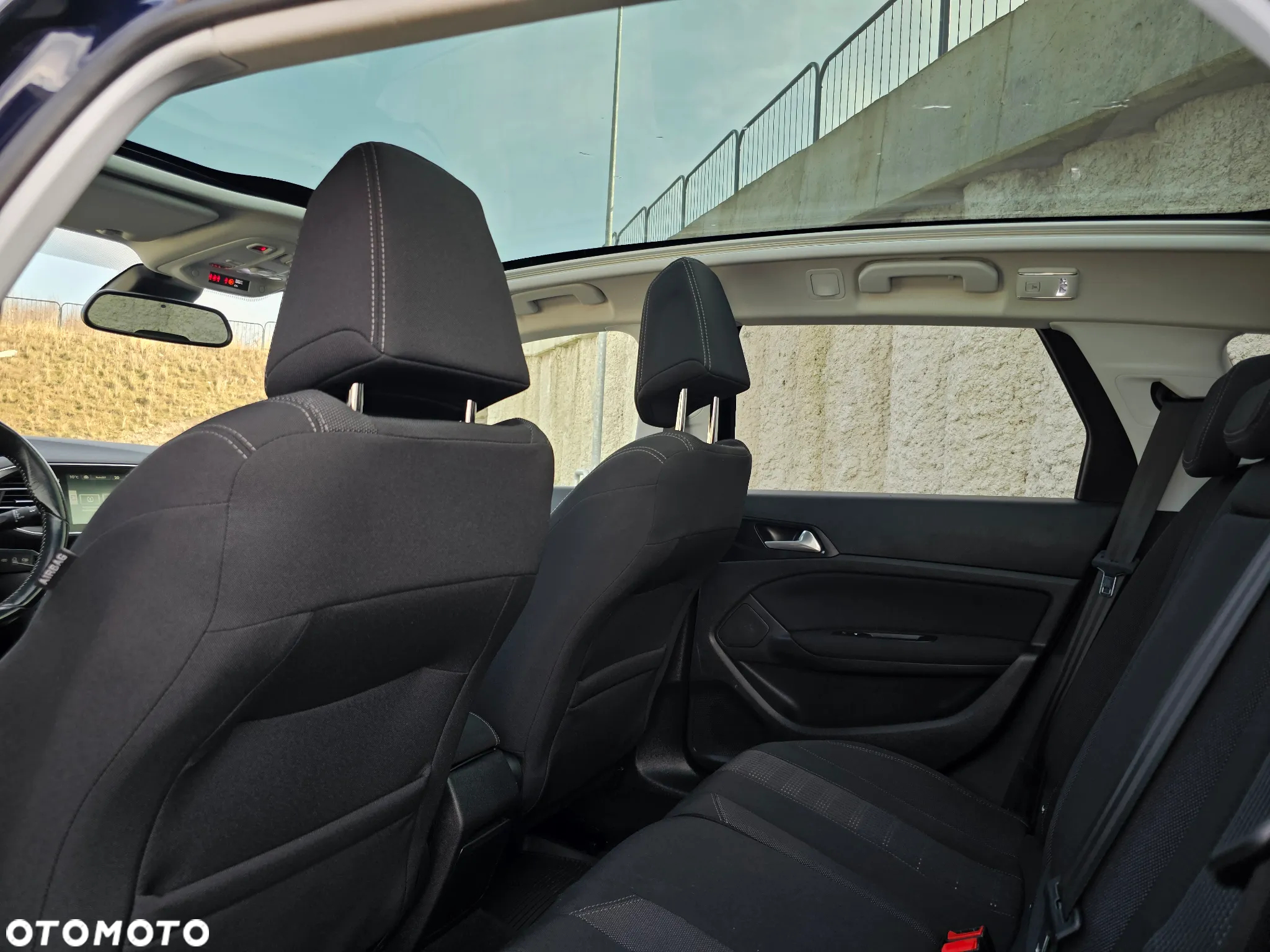 Peugeot 308 SW BlueHDi 150 Automatik Stop & Start Niveau 2 Business-Line - 21