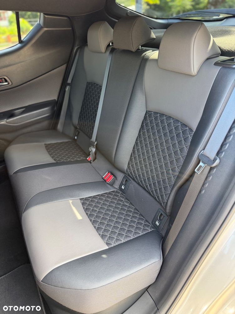 Toyota C-HR 2.0 Hybrid Style - 18