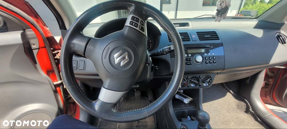 Suzuki Swift - 7
