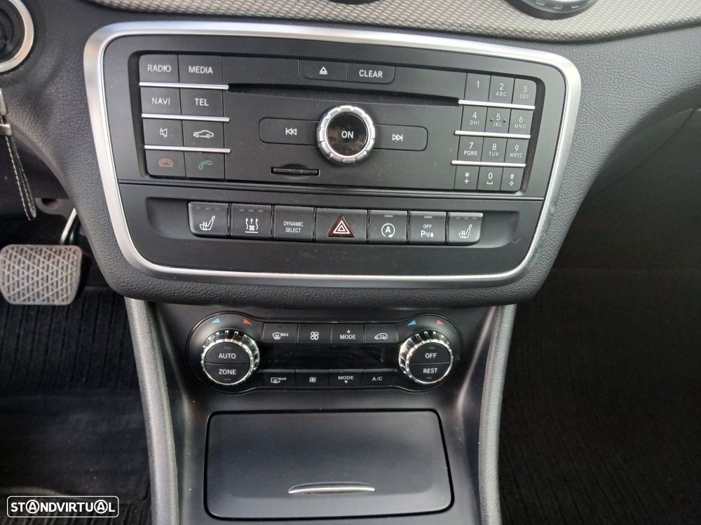 Mercedes-Benz GLA 200 (CDI) d 7G-DCT - 23