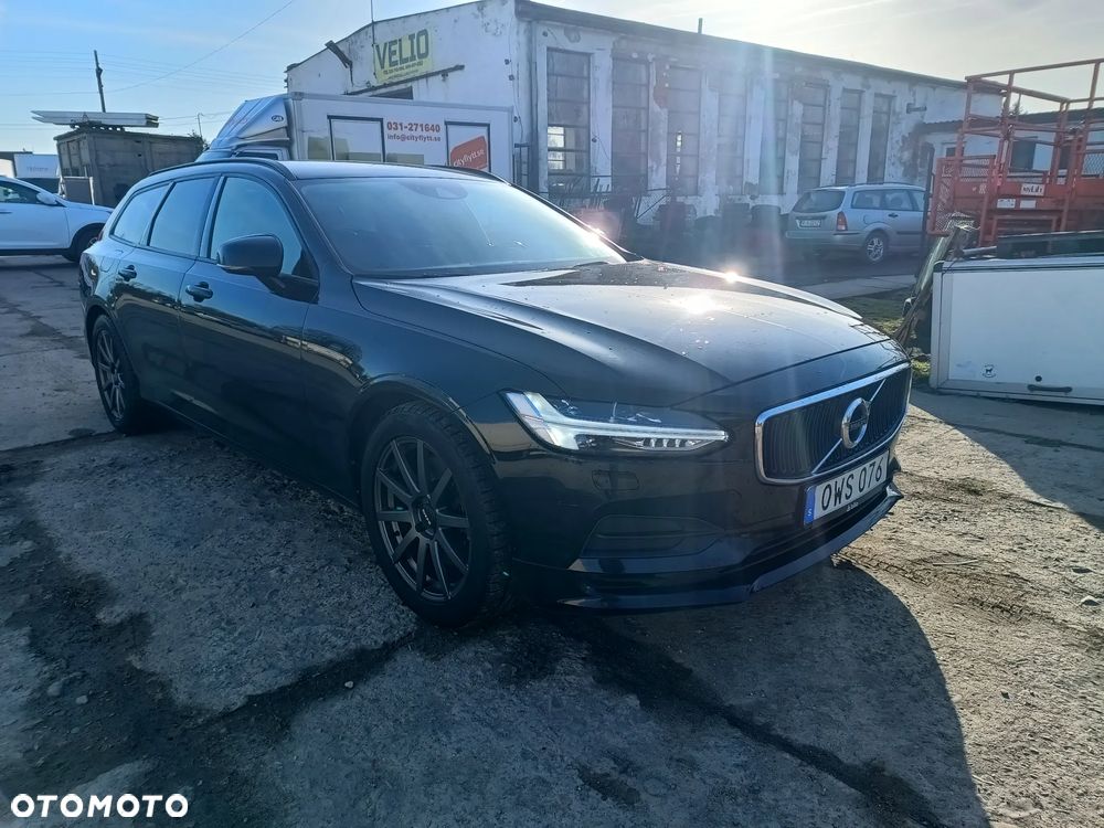Volvo V90 - 4