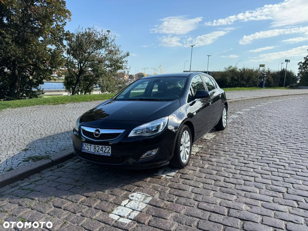 Opel Astra - 1