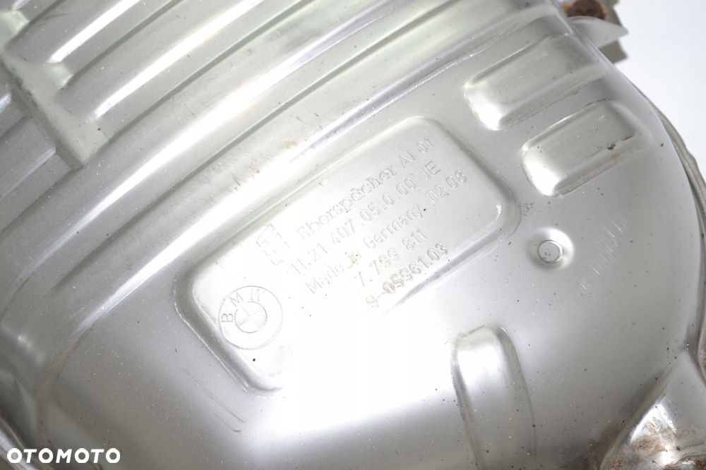 WYDECH TŁUMIK KOMPLETNY BMW 335i E90 E92 E93 7799811 - 8