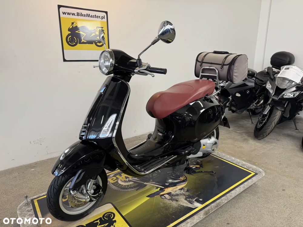 Vespa Primavera - 4