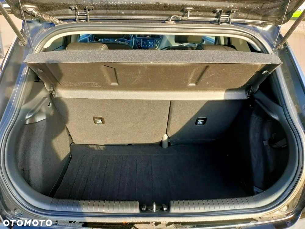 Hyundai i20 - 15