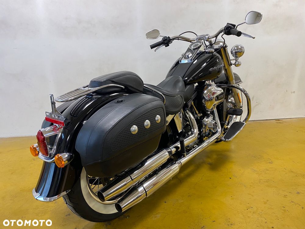 Harley-Davidson Softail Deluxe - 4