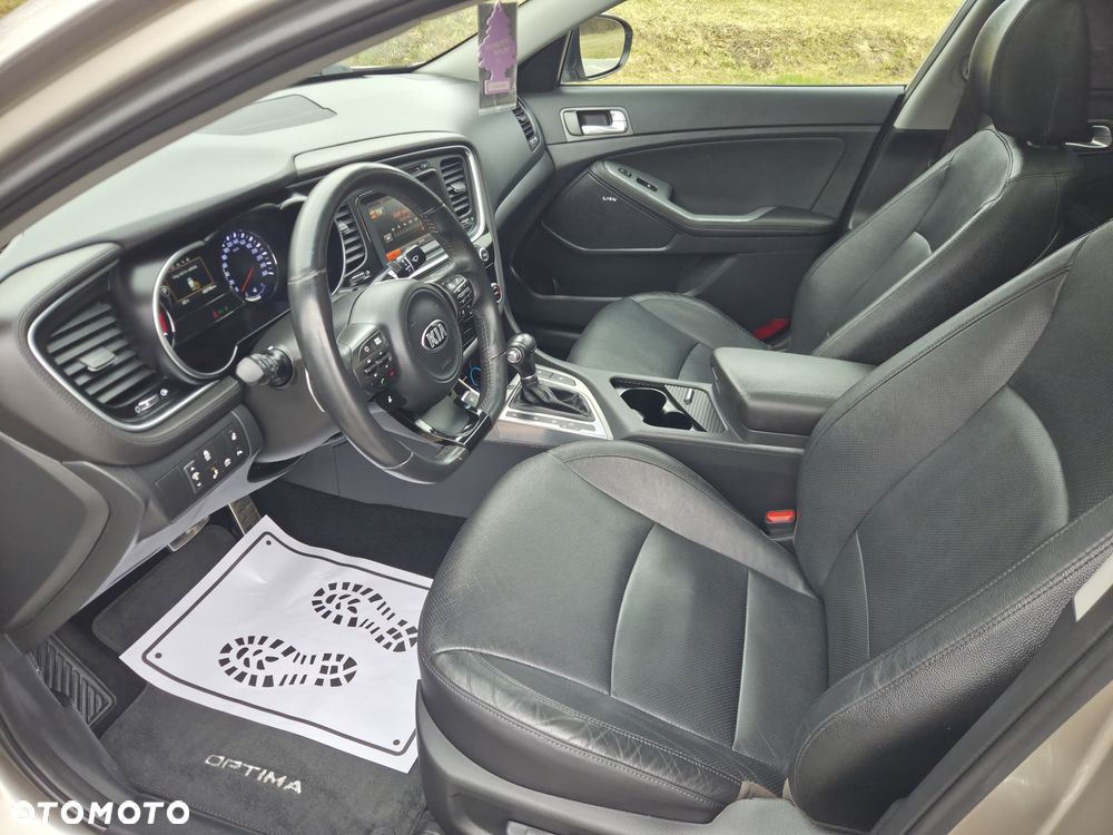 Kia Optima - 13