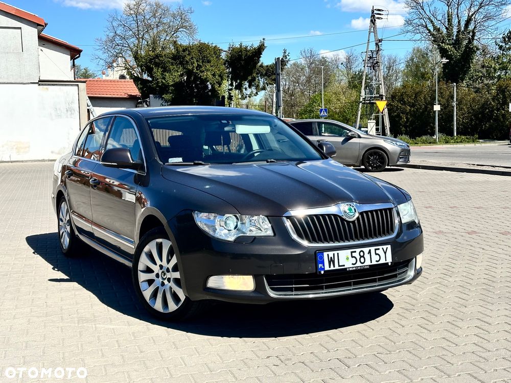 Skoda Superb - 1