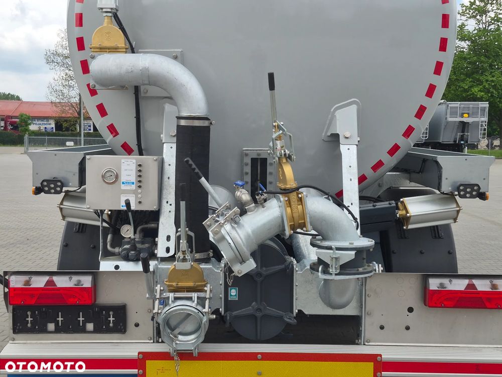 D-TEC Od ręki! Cysterny asenizacyjne D-TEC, różne specyfikacje - 10