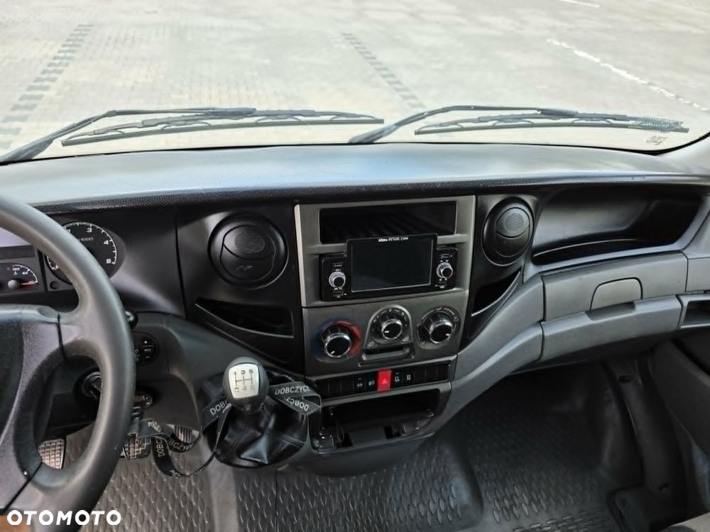 Iveco Daily - 16