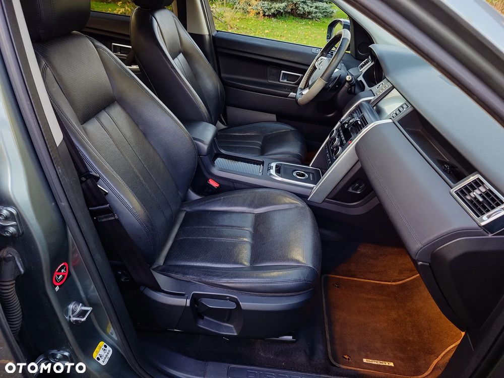 Land Rover Discovery Sport 2.0 TD4 SE - 12