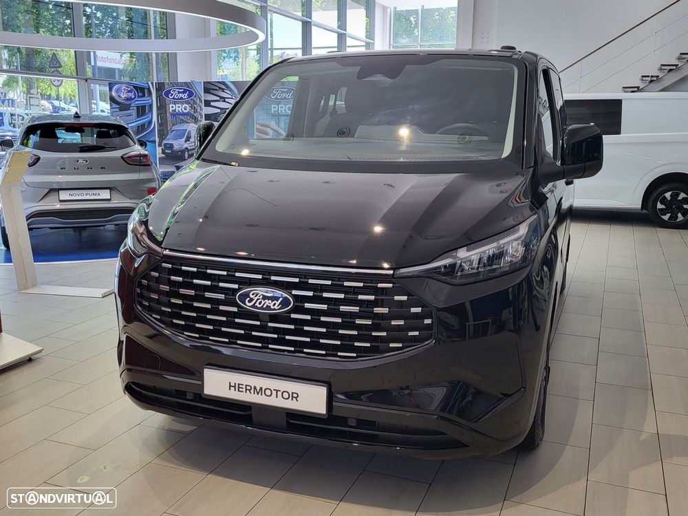 Ford Tourneo Custom - 4