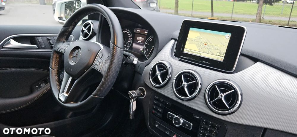 Mercedes-Benz Klasa B 200 (BlueEFFICIENCY) 7G-DCT - 19