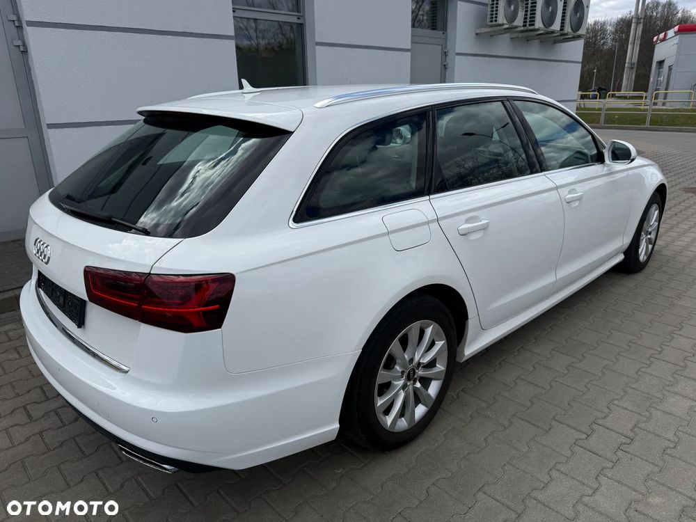 Audi A6 Avant 2.0 TDI Ultra S tronic - 28