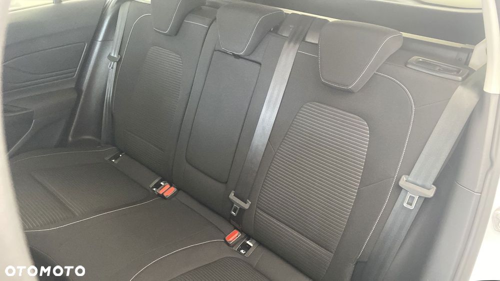 Ford Focus 1.0 EcoBoost mHEV Titanium X - 13