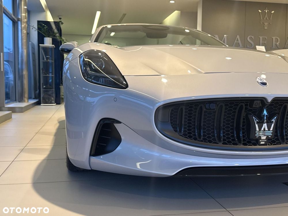 Maserati GranCabrio - 20
