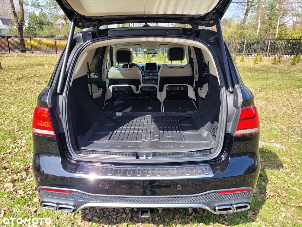 Mercedes-Benz GLE - 19