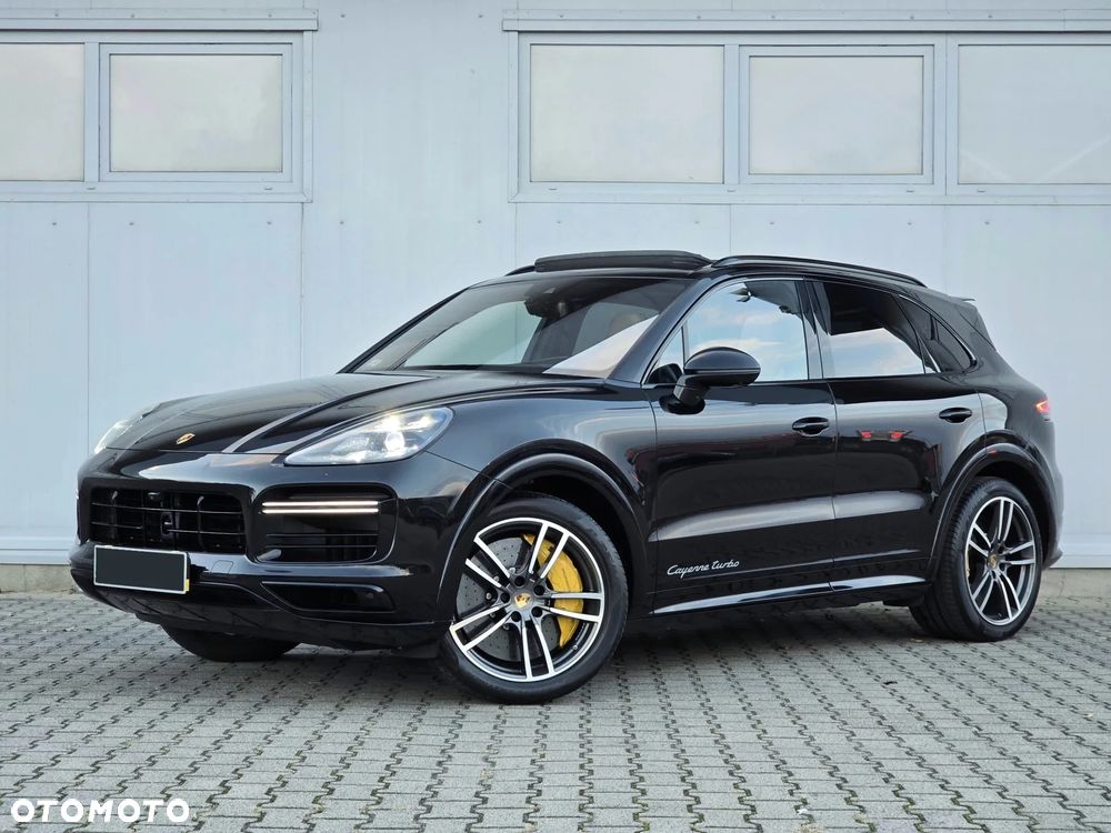 Porsche Cayenne - 1