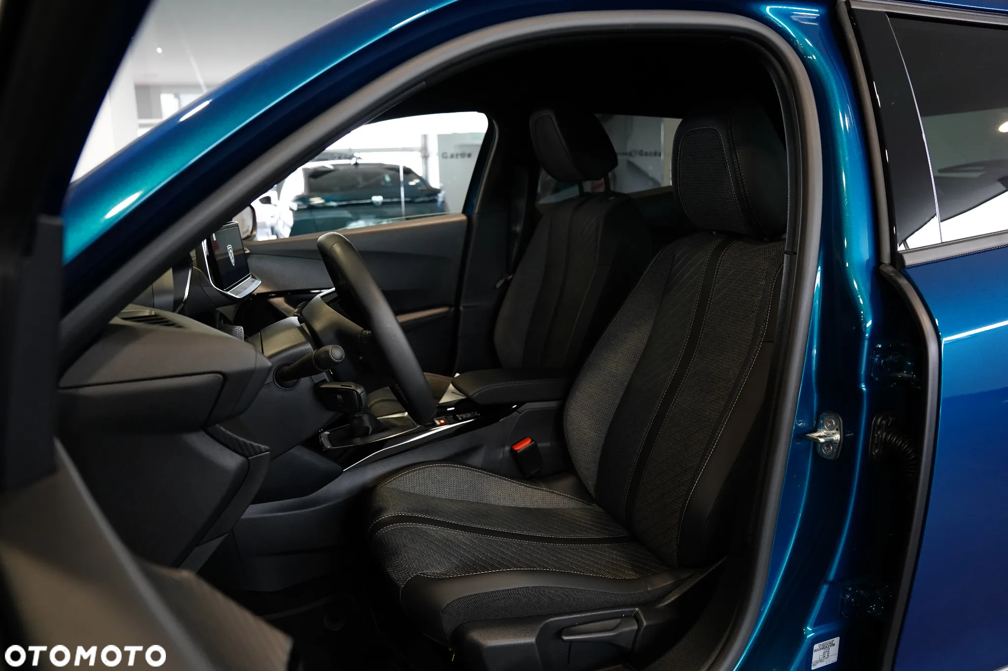 Peugeot 2008 - 5
