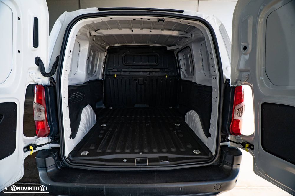 Toyota Proace City L1 1.5 - 11