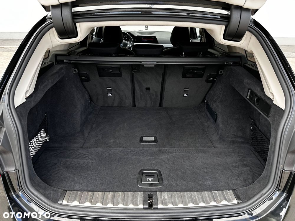 BMW Seria 3 320d xDrive Advantage sport - 13