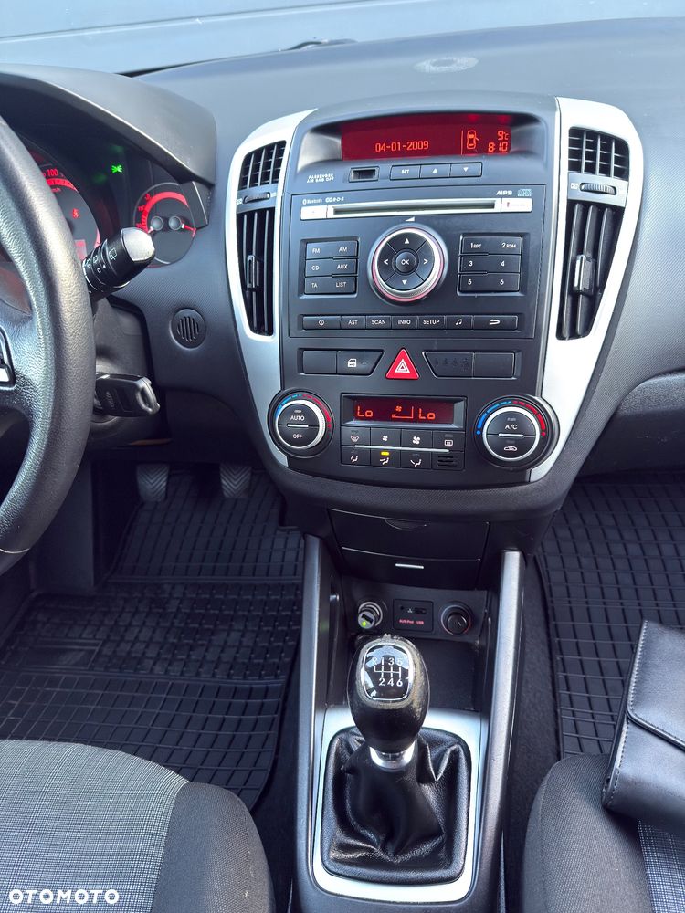 Kia Ceed 1.6 M Euro2012 - 22