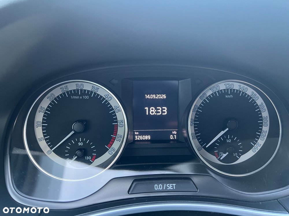 Skoda Fabia - 8