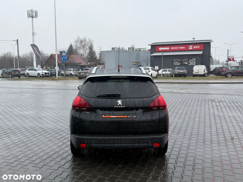 Peugeot 2008 1.2 Pure Tech Access EU6 - 5