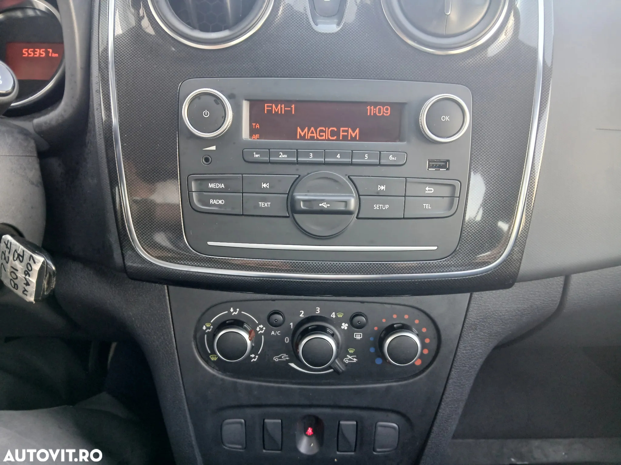 Dacia Logan 0.9 TCe Laureate - 9