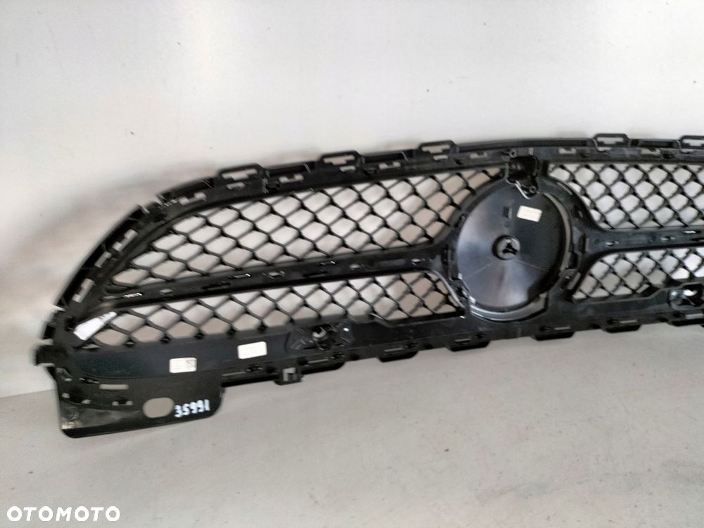 atrapa kratka grill mercedes c klasa w206 21- amg - 4