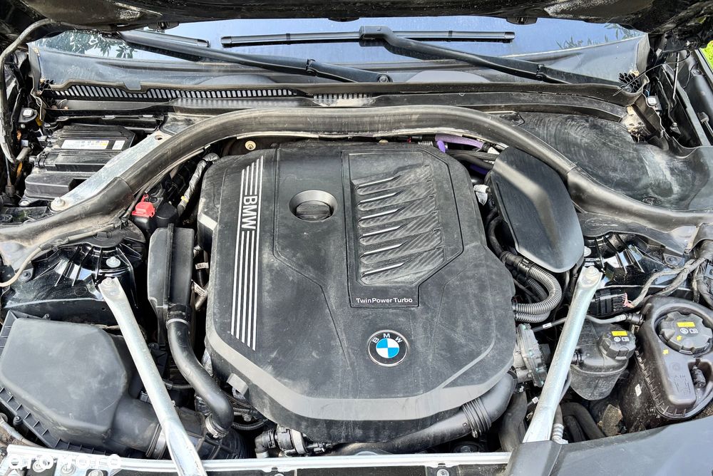 BMW Seria 5 540i xDrive mHEV M Sport sport - 27