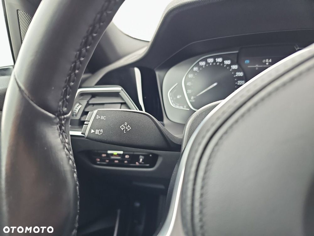 BMW Seria 2 220i M Sport - 16