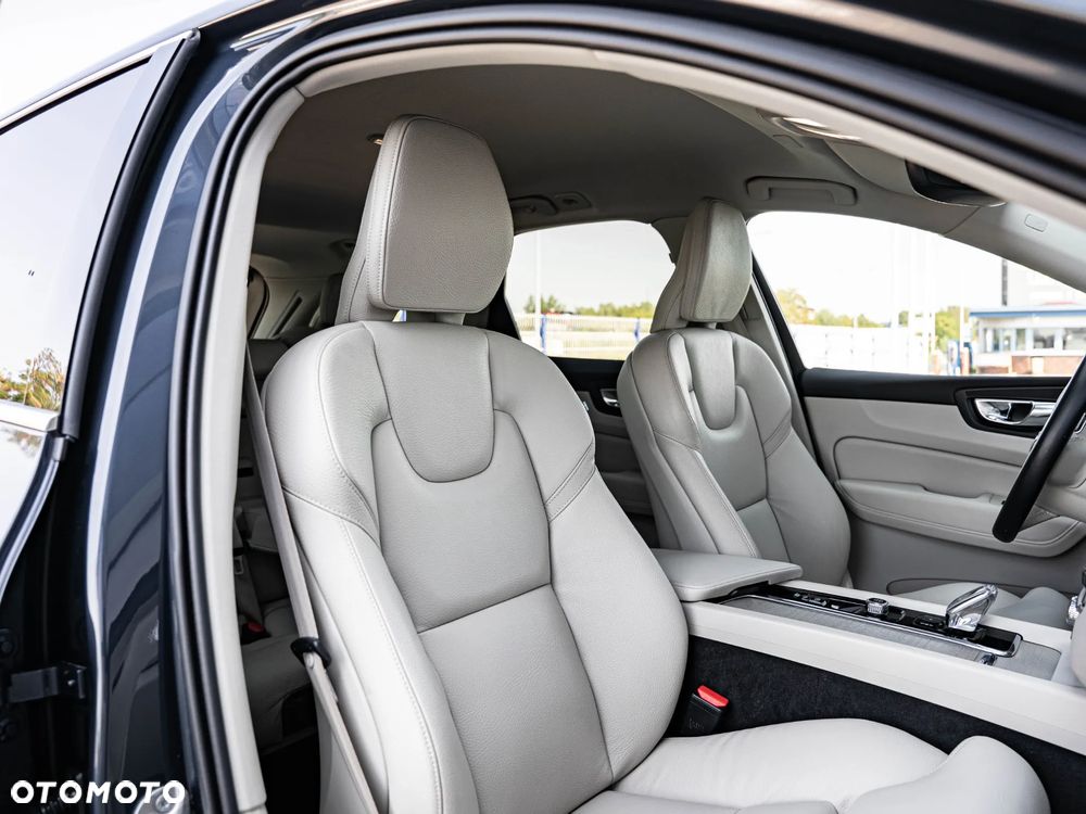 Volvo XC 60 B4 D Geartronic Inscription - 27