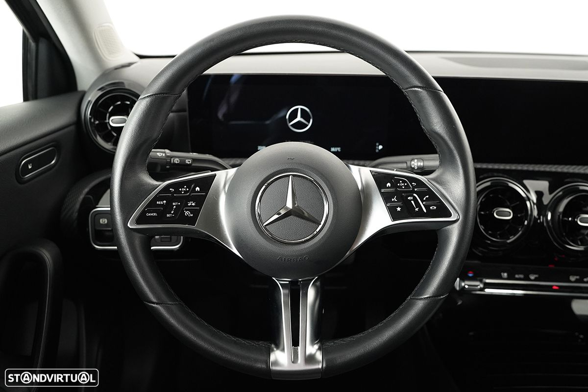 Mercedes-Benz A 200 Standard - 14