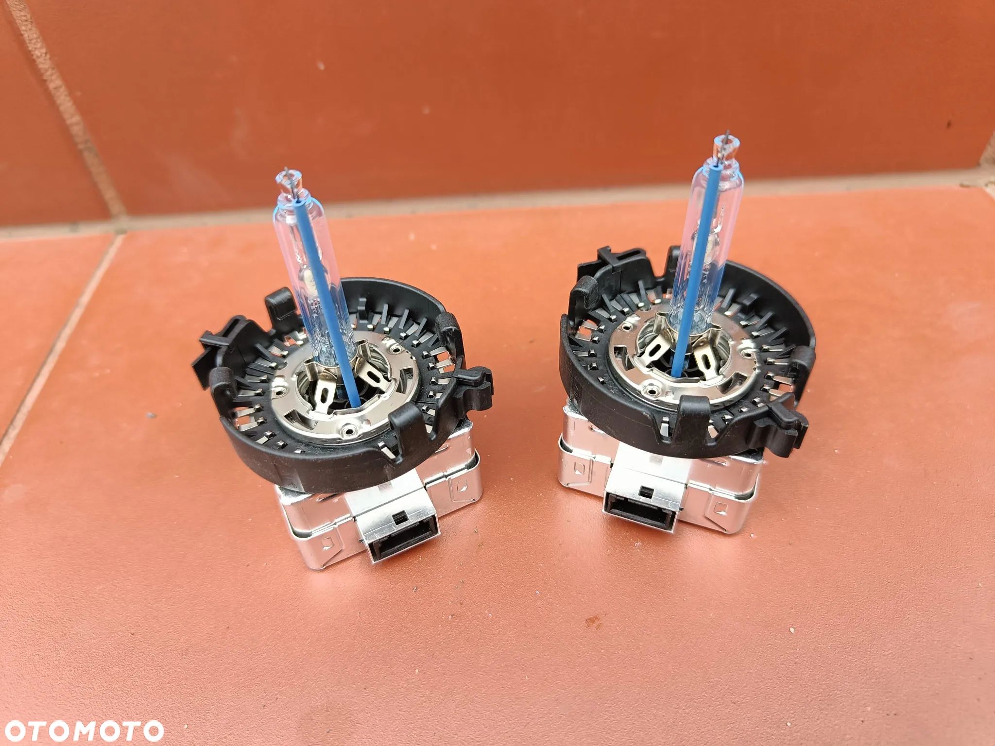 Żarnik żarówka Xenon Philips XenStart Xen Start D1S 35W 85415 - 1