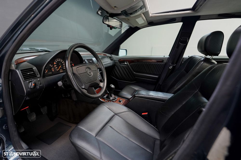 Mercedes-Benz C 250 TD Sport - 16