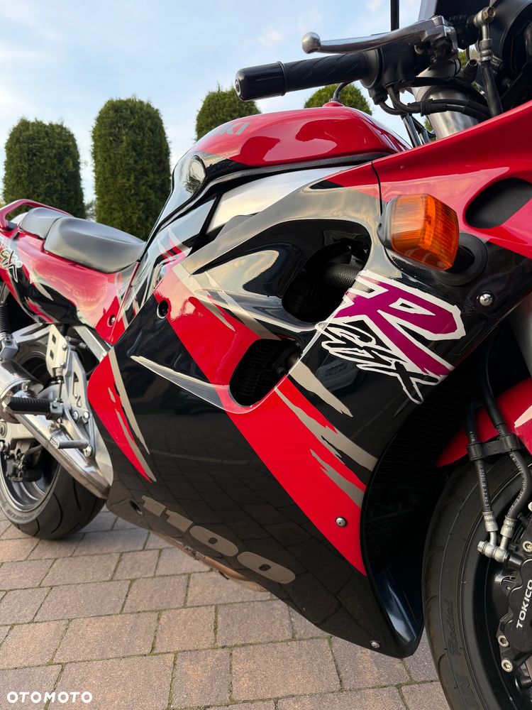 Suzuki GSX-R - 19