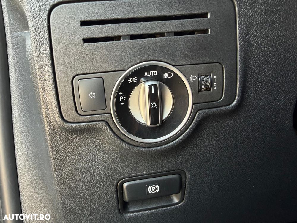 Mercedes-Benz Vito - 22