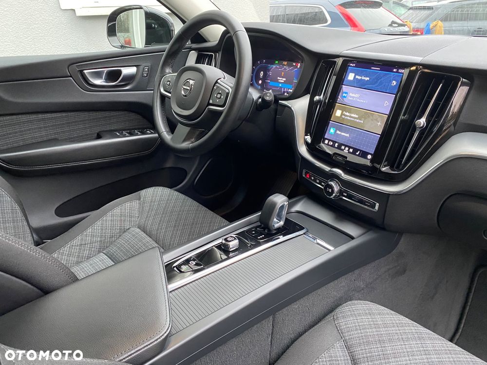 Volvo XC 60 B4 D Core - 5