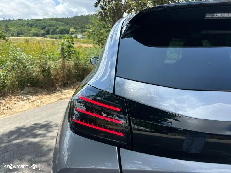 Peugeot e-208 50 kWh GT Pack - 16