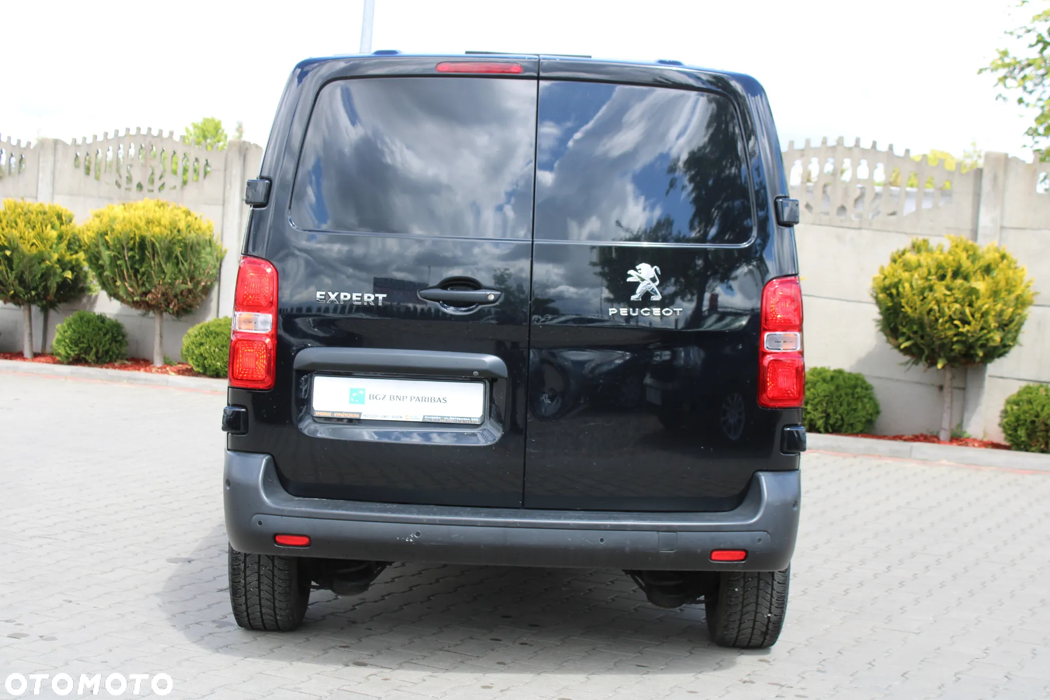 Peugeot Expert III - 11