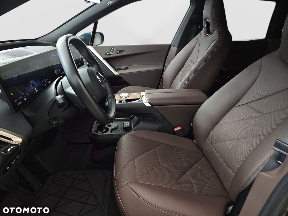 BMW iX xDrive40 76.6kWh - 13