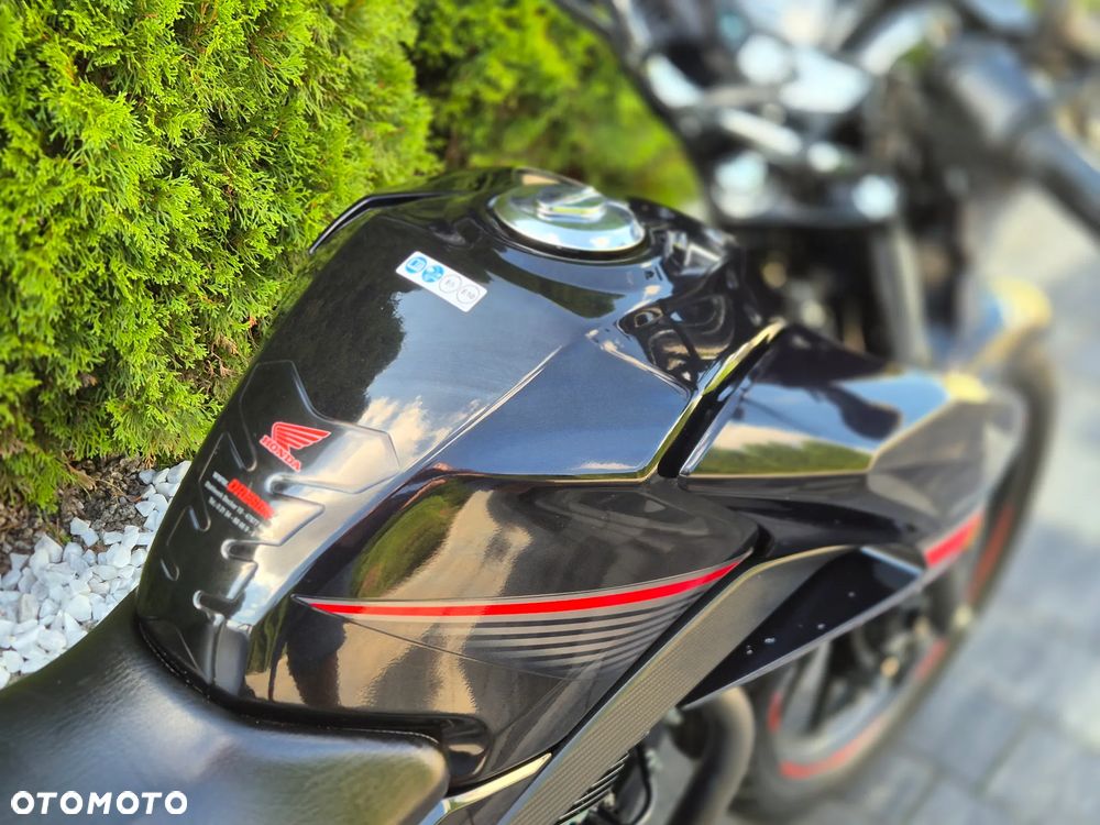 Honda CBF - 10