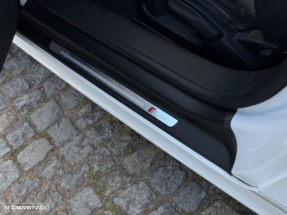 Audi TT Coupé 2.0 TFSI S-line - 18