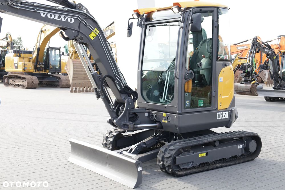 Volvo ECR35D - 14